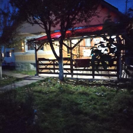 Casa traditionala Subcetate Subcetate  Luaran gambar
